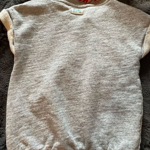 Ellen Degeneres for Gap Short Sleeved Sweatshirt - Picture 2 of 2